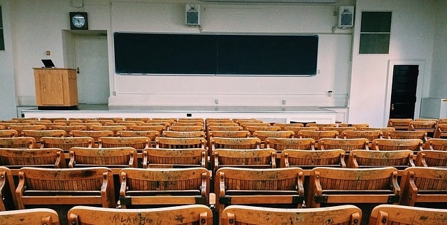 What to look in a b-school before admission